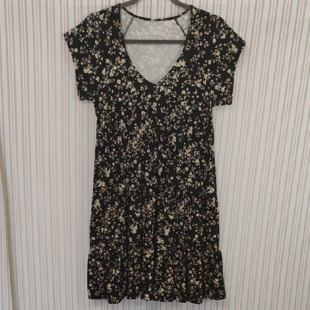 NoBo Black With Floral Print Dress        L (11-13) Jr